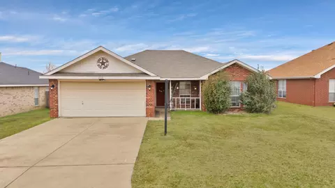 205 Comanche Trl, Alvarado, TX 76009