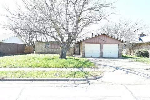 3906 Hooper Dr, Wichita Falls, TX 76306