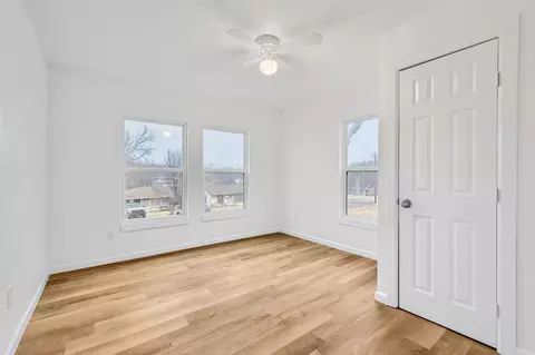626 E Gandy St, Denison, TX 75021 photo 17
