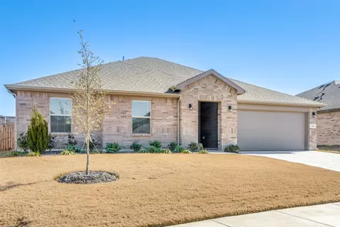 809 Alexandria Ln, Joshua, TX 76058