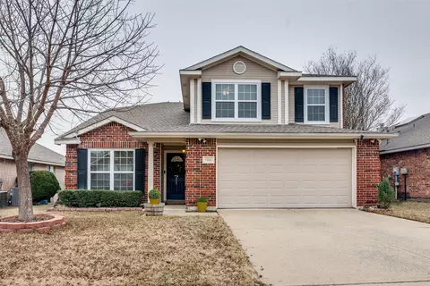 5811 Vista Park Ln, Sachse, TX 75048