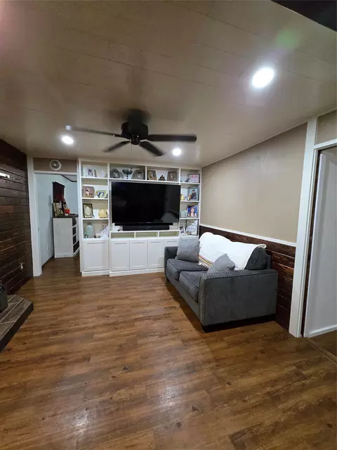 305 S Leon St, Gustine, TX 76455 photo 16