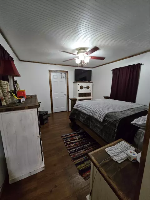 305 S Leon St, Gustine, TX 76455 photo 22