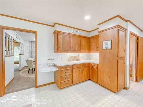 Kitchen - 3602 E Lake Rd, Abilene, TX 79601 photo 2 of 7