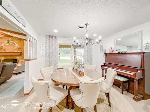 Dining - 3602 E Lake Rd, Abilene, TX 79601 photo 3 of 5
