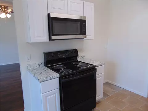 Kitchen - 210 E Hammond St, Lancaster, TX 75146 photo 4 of 5