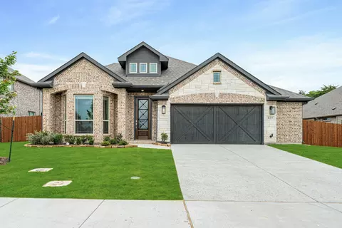 837 Rusty Run Dr, Midlothian, TX 76065