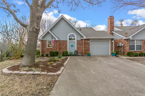 3037 Waterfront Cir, Garland, TX 75042