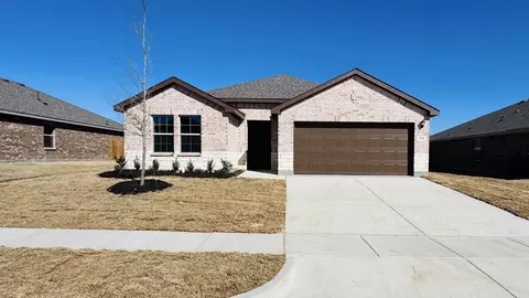 356 Wildrose Cir, Cleburne, TX 76033