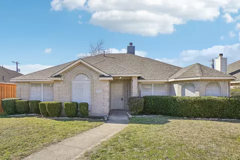 4731 Hollow Bend Ln, Dallas, TX 75227