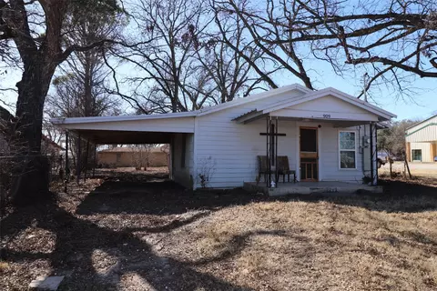 909 Belle Plain St, Brownwood, TX 76801