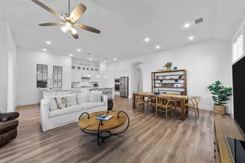 3526 Vision Ridge Trl, Denison, TX 75020