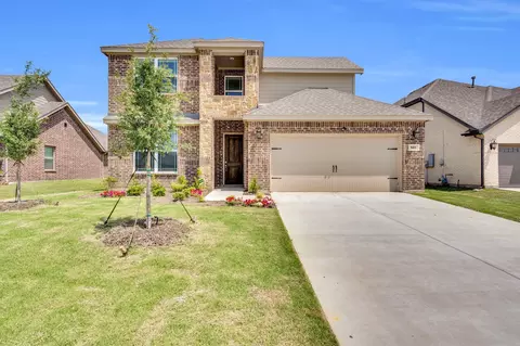 881 Boomer Ln, Ferris, TX 75125
