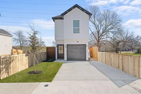 418 N Moore St, Dallas, TX 75203