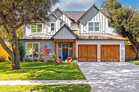 9033 Larchwood Dr, Dallas, TX 75238
