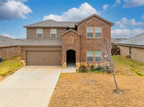 1308 Lowhill Dr, Royse City, TX 75189