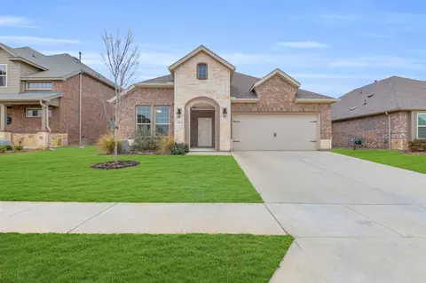 10905 Autry Ridge Ln, Aubrey, TX 76227