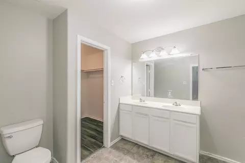 609 Chapman Dr, Lancaster, TX 75146 photo 14