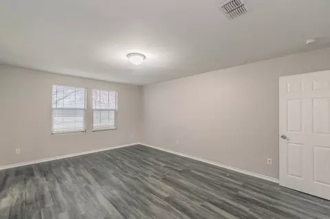 609 Chapman Dr, Lancaster, TX 75146 photo 12