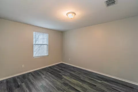 609 Chapman Dr, Lancaster, TX 75146 photo 20