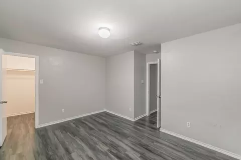 609 Chapman Dr, Lancaster, TX 75146 photo 19