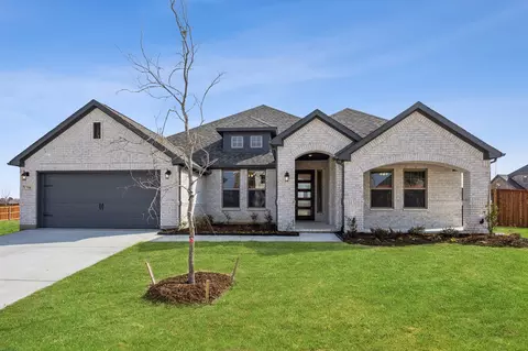740 Carriage Hill Rd, Midlothian, TX 76065