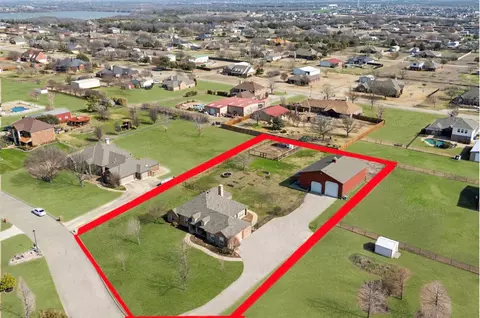 625 Lake Vista Ln, Lavon, TX 75166