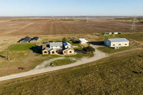 2989 Three Way Rd, Wichita Falls, TX 76310