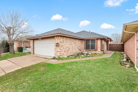 4240 Amy Dr, Mesquite, TX 75150