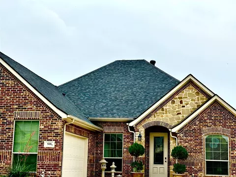 508 Sky View Ct, Burleson, TX 76028