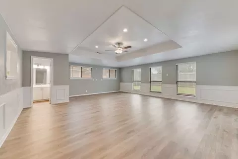 Living - 1017 Mapleleaf Ln, Coppell, TX 75019 photo 4 of 4