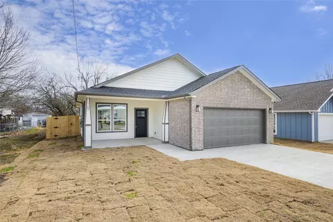 107 S Fir St, Celeste, TX 75423