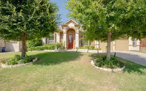 3734 Rock House Rd, Sachse, TX 75048