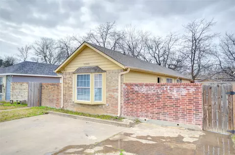 11241 Golden Triangle Cir #B, Fort Worth, TX 76244
