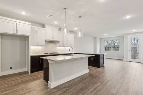 8257 Emsworth Dr, Dallas, TX 75231