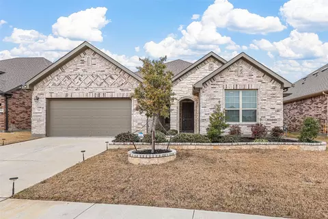 721 Mcadoo Dr, Arlington, TX 76002