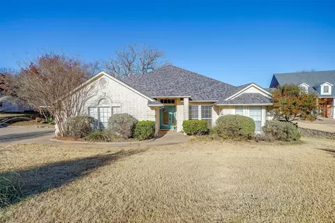 8525 Kingsley Cir, Granbury, TX 76049