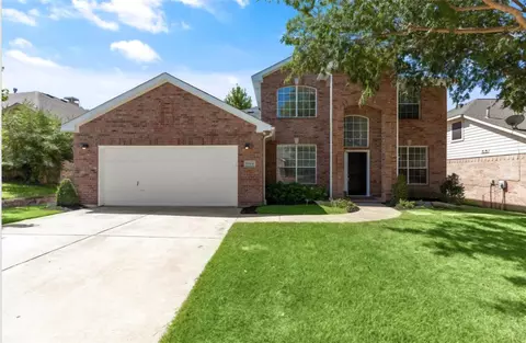 5504 Haun Dr, Fort Worth, TX 76137