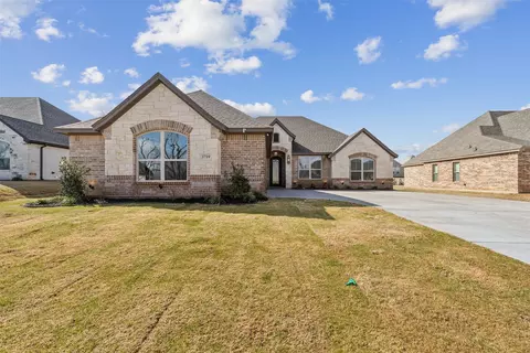 3719 Tremont Ln, Granbury, TX 76049