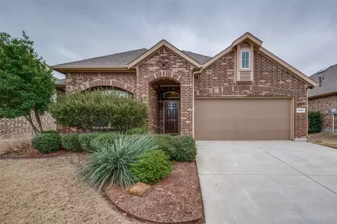1821 Quail Ln, Argyle, TX 76226