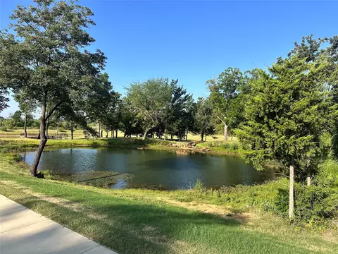 109 Park Ave, Keller, TX 76262 photo 4