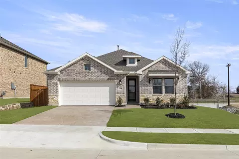 2408 Lost Creek Dr, Melissa, TX 75454