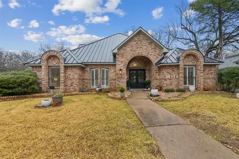 4901 Wareham Dr, Arlington, TX 76017