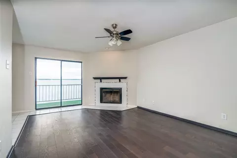 4606 Chaha Rd #203, Garland, TX 75043