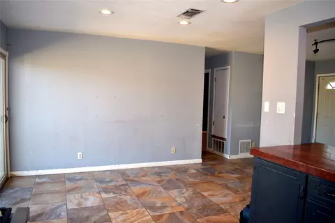 1204 Switzer St, Bangs, TX 76823 photo 6