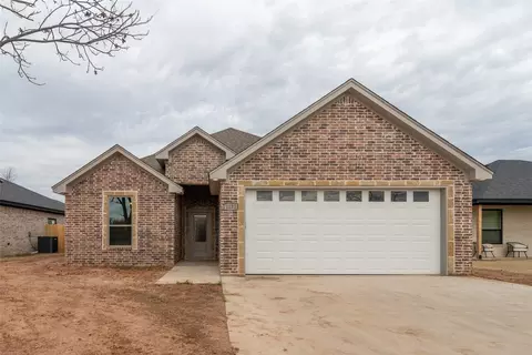1133 Crescent Ln, Wichita Falls, TX 76306