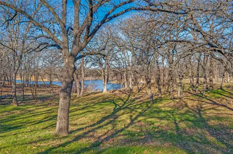 25 Royal Oaks Blvd # R, Hickory Creek, TX 75065