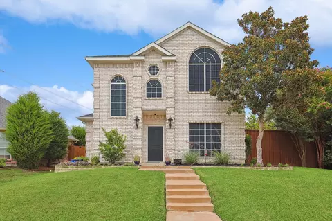 4025 Brazos Dr, Carrollton, TX 75007