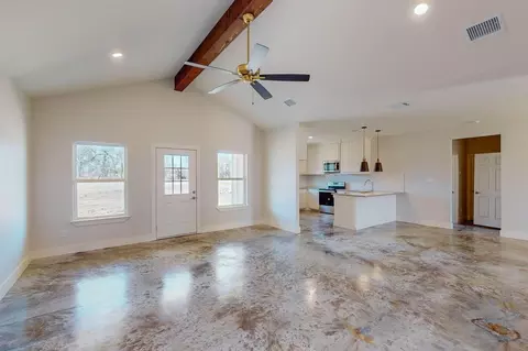 1224 E Gibtown Rd, Poolville, TX 76487