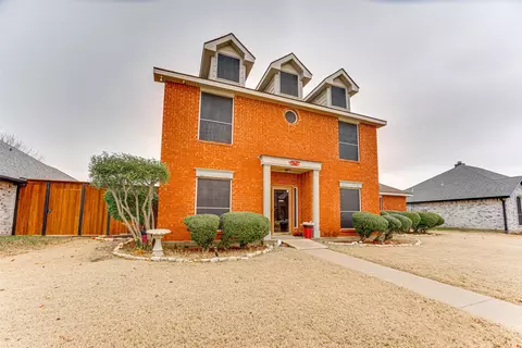 3300 Auburn Dr, Rowlett, TX 75088